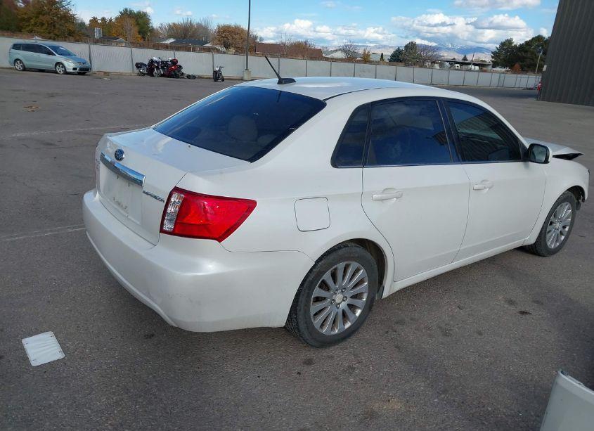 Photo 4 of 2008 Subaru Impreza 2.5I (VIN JF1GE61658H521224)