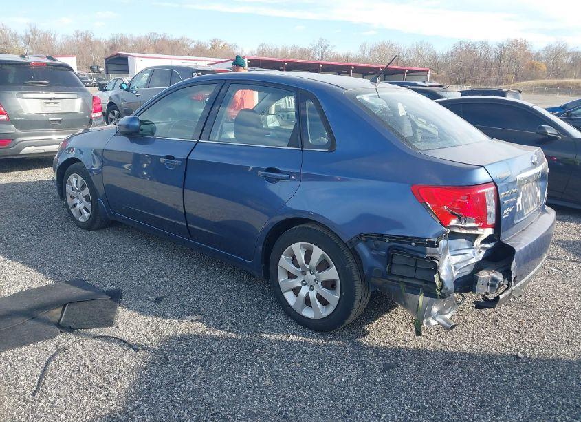 Photo 3 of 2011 Subaru Impreza 2.5I (VIN JF1GE6A63BH522833)