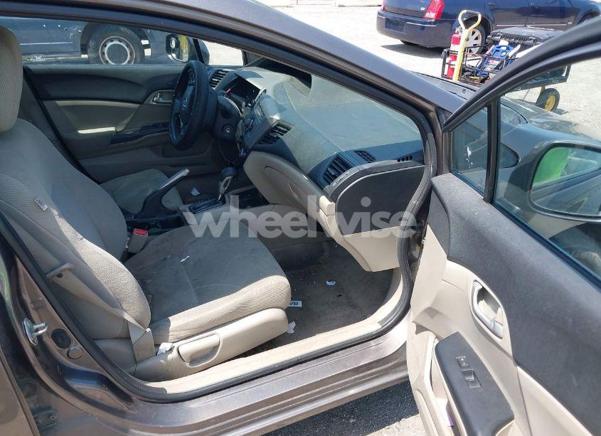 Photo 5 of 2012 Honda Civic LX (VIN JF1GG29695H******)