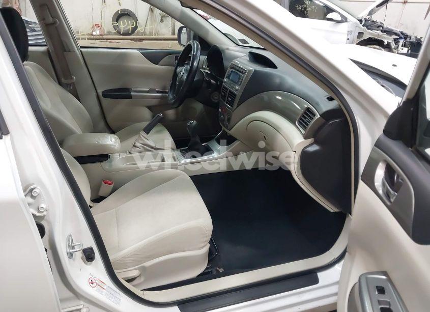 Photo 5 of 2009 Subaru Impreza 2.5I (VIN JF1GH60659G801080)