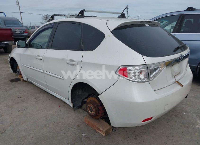 Photo 3 of 2008 Subaru Impreza 2.5I (VIN JF1GH61608H811782)