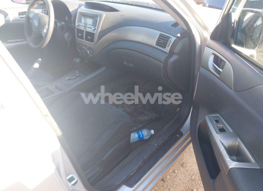 Photo 5 of 2008 Subaru Impreza 2.5I (VIN JF1GH61638H814806)