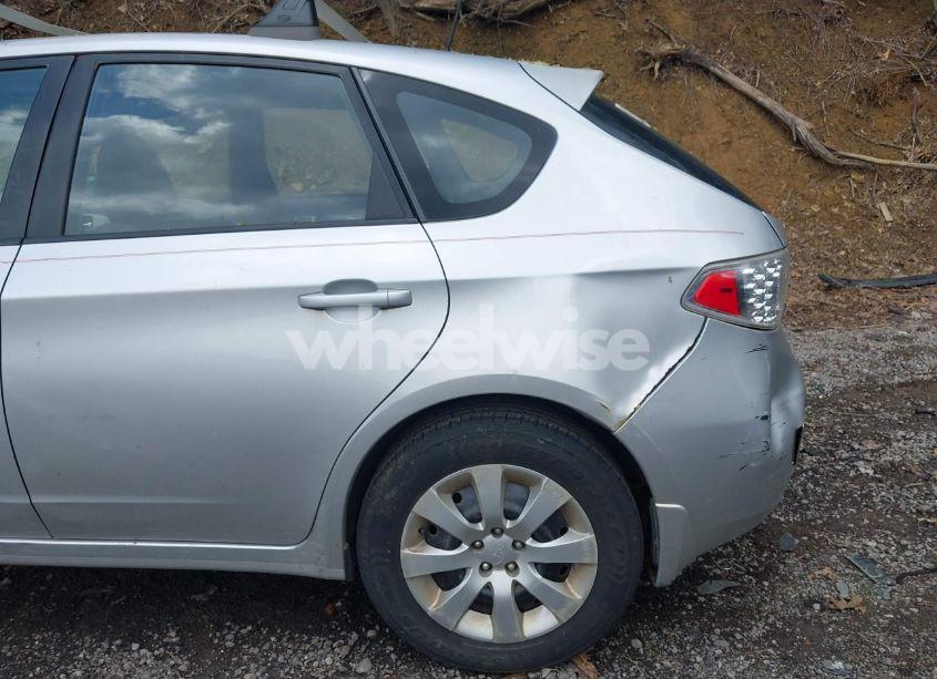 Photo 13 of 2009 Subaru Impreza 2.5I (VIN JF1GH61639H817951)