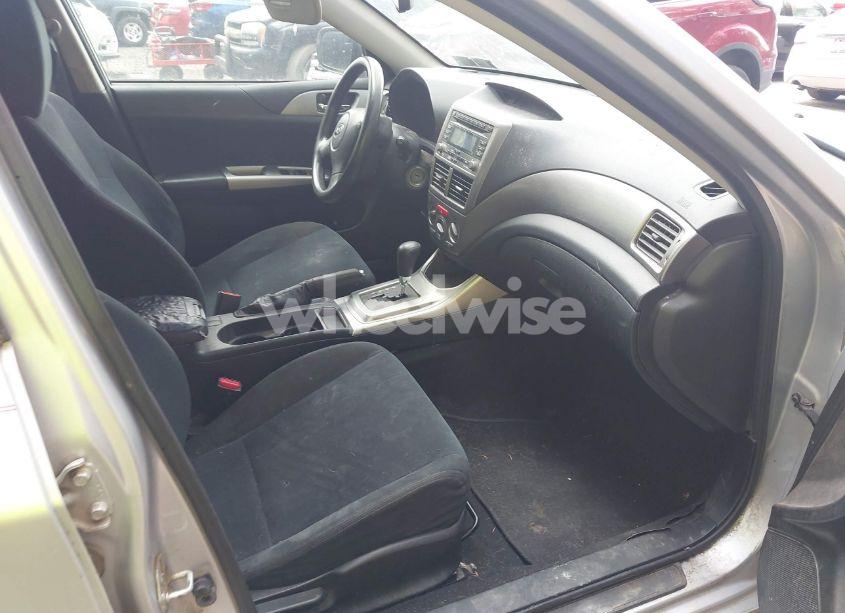 Photo 5 of 2009 Subaru Impreza 2.5I (VIN JF1GH61639H817951)