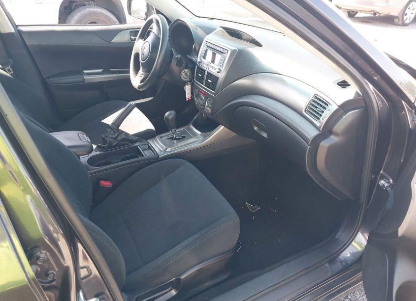 Photo 5 of 2011 Subaru Impreza 2.5I (VIN JF1GH6A63BH828860)