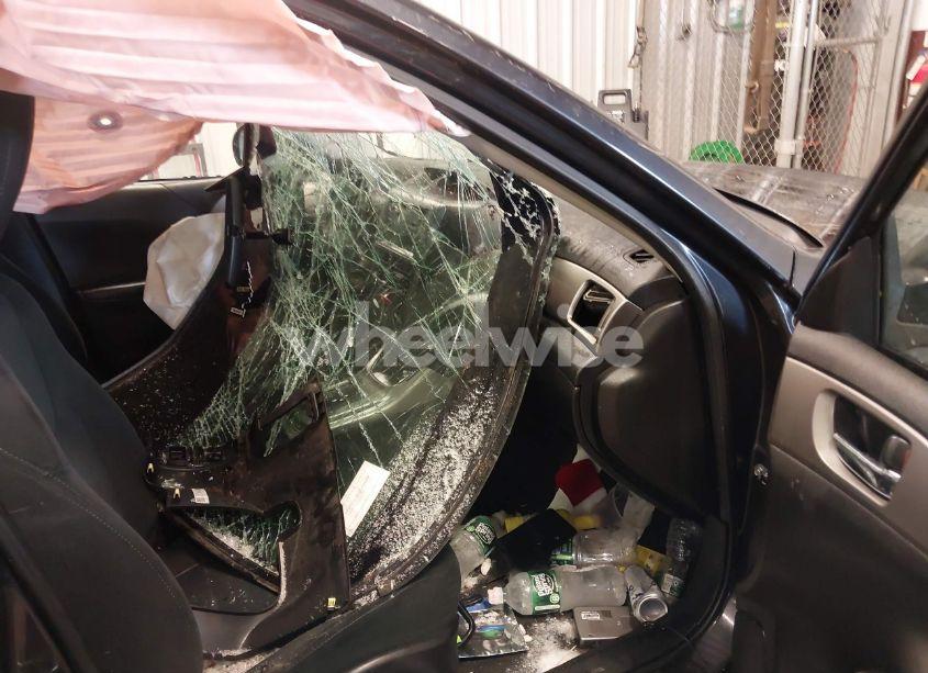 Photo 5 of 2010 Subaru Impreza 2.5I (VIN JF1GH6A64AH824623)