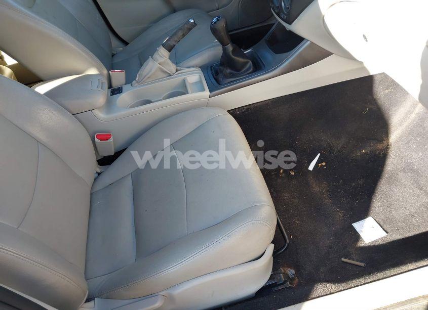 Photo 8 of 2011 Subaru Impreza 2.5I PREMIUM (VIN JF1GH6B67BG810382)