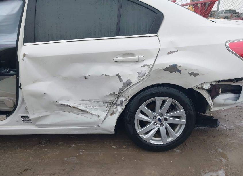 Photo 6 of 2015 Subaru Impreza 2.0I PREMIUM (VIN JF1GJAC61FH021084)