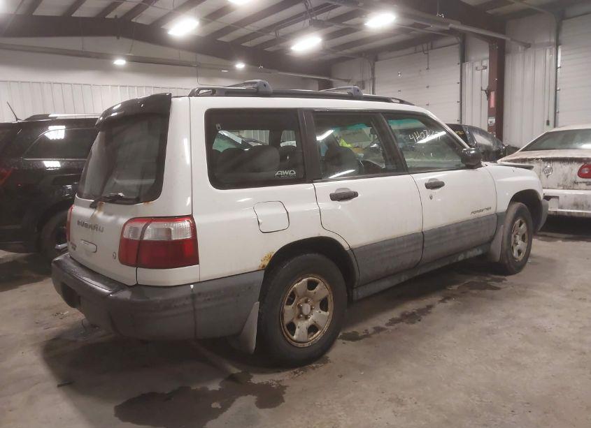 Photo 4 of 2001 Subaru Forester L (VIN JF1SF63501H700207)