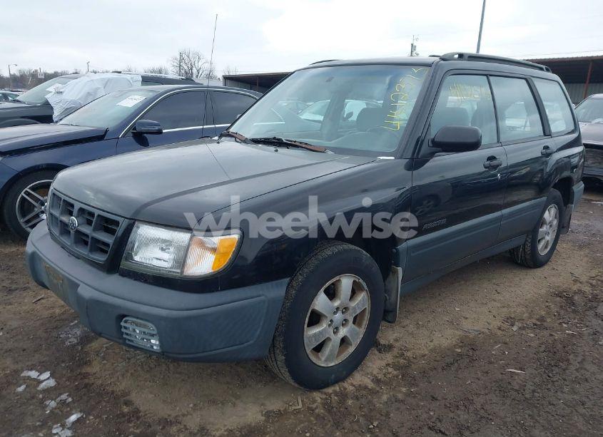 Photo 2 of 1999 Subaru Forester L (VIN JF1SF6351XH702931)