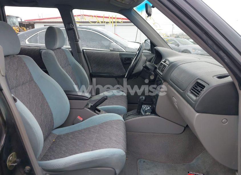 Photo 5 of 1999 Subaru Forester L (VIN JF1SF6351XH702931)