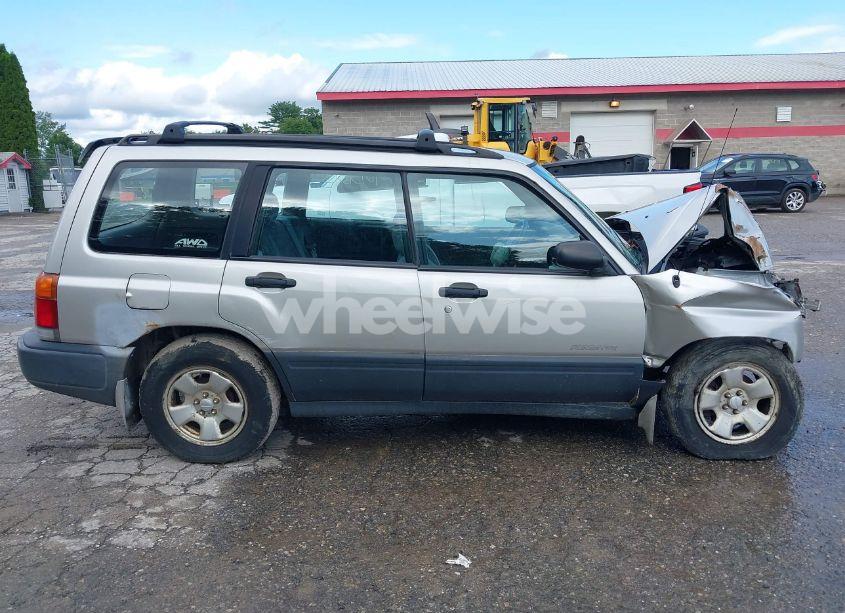 Photo 14 of 1999 Subaru Forester (VIN JF1SF6352X8744024)