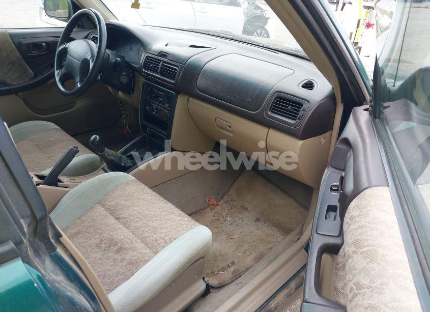 Photo 5 of 2000 Subaru Forester L (VIN JF1SF6352YG700290)