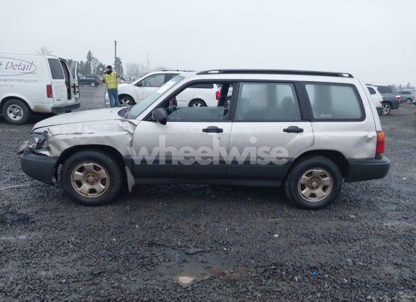 Photo 14 of 2000 Subaru Forester L (VIN JF1SF6354YH707106)