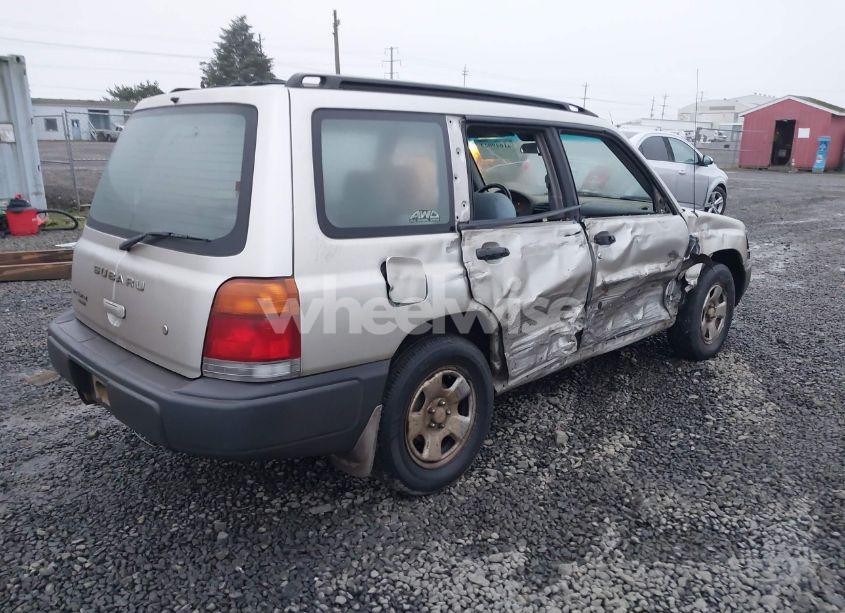 Photo 4 of 2000 Subaru Forester L (VIN JF1SF6354YH707106)