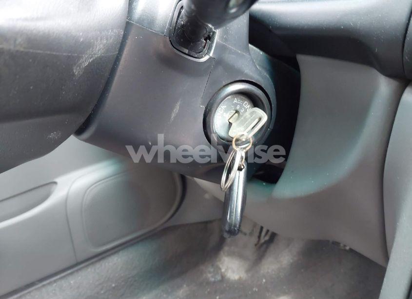 Photo 11 of 2002 Subaru Forester L (VIN JF1SF63552H718574)