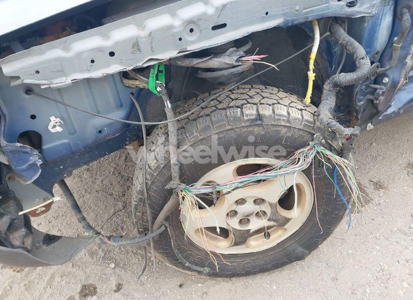 Photo 17 of 2002 Subaru Forester L (VIN JF1SF63552H718574)