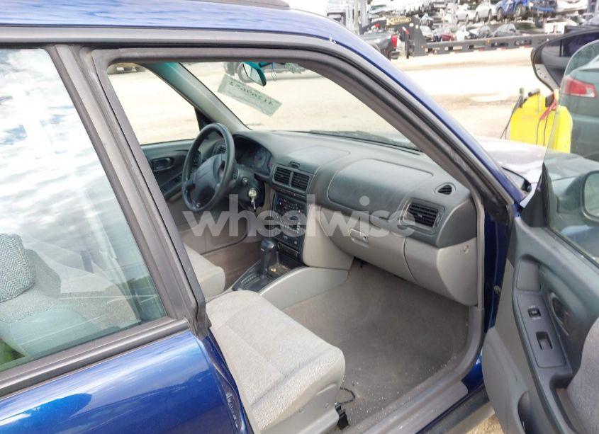 Photo 5 of 2002 Subaru Forester L (VIN JF1SF63552H718574)