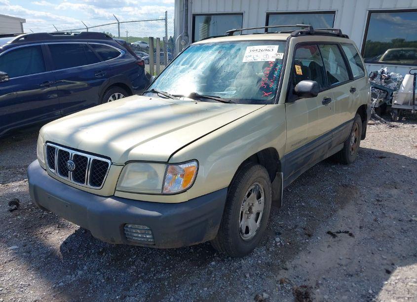 Photo 2 of 2002 Subaru Forester L (VIN JF1SF63552H728926)
