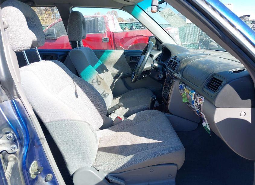 Photo 5 of 2001 Subaru Forester L (VIN JF1SF63561H757110)