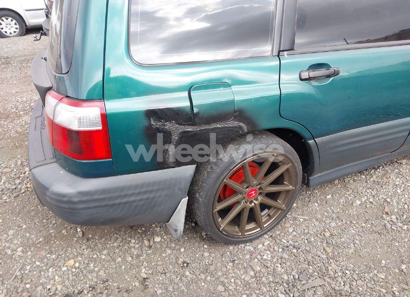 Photo 6 of 2001 Subaru Forester L (VIN JF1SF63561H764381)