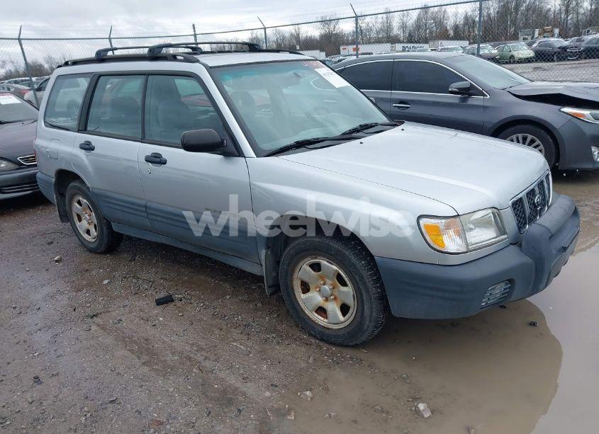 2002 Subaru Forester L (VIN JF1SF63562H742818) main photo