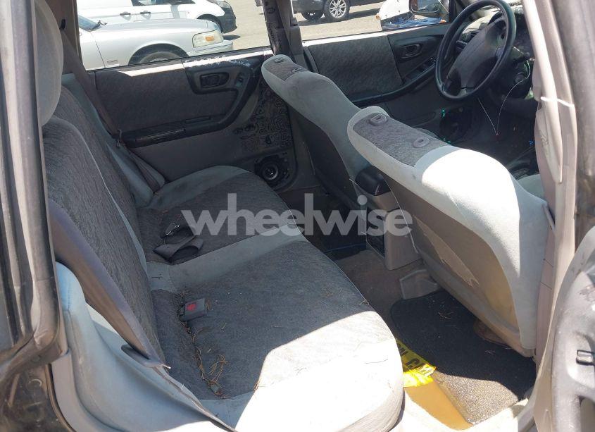 Photo 8 of 1999 Subaru Forester L (VIN JF1SF6357XH722908)