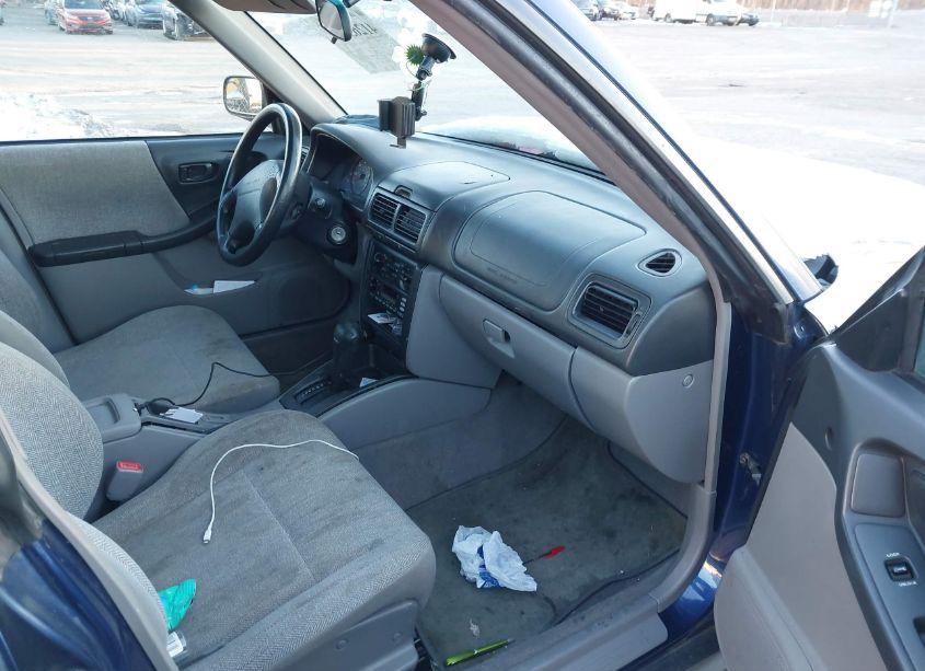 Photo 5 of 2001 Subaru Forester L (VIN JF1SF63581H737120)