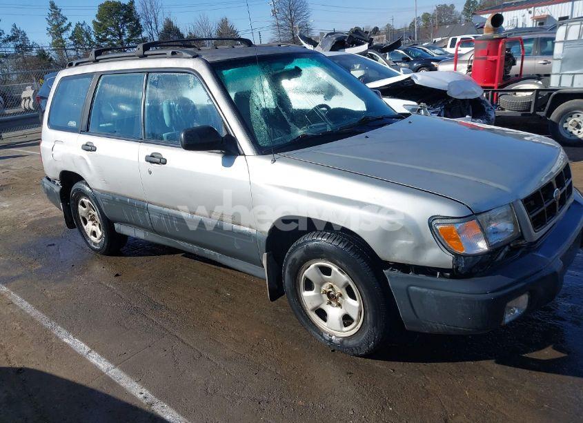 1999 Subaru Forester L (VIN JF1SF6358XH747686) main photo