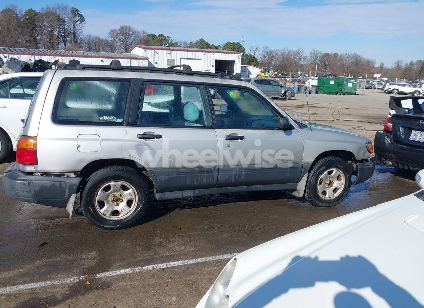 Photo 13 of 1999 Subaru Forester L (VIN JF1SF6358XH747686)