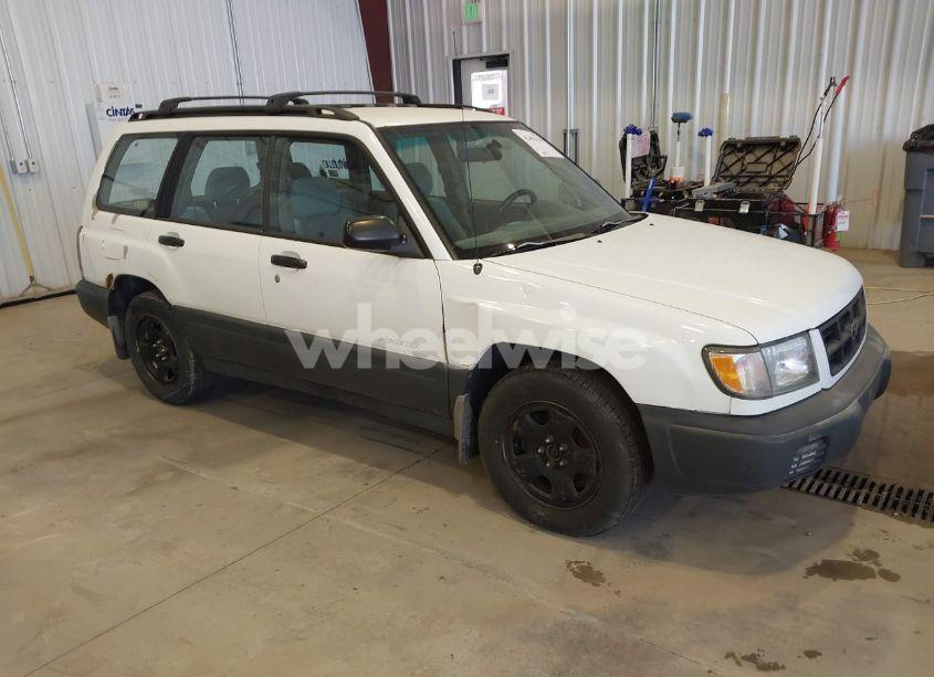 1999 Subaru Forester L (VIN JF1SF635XXG728966) main photo