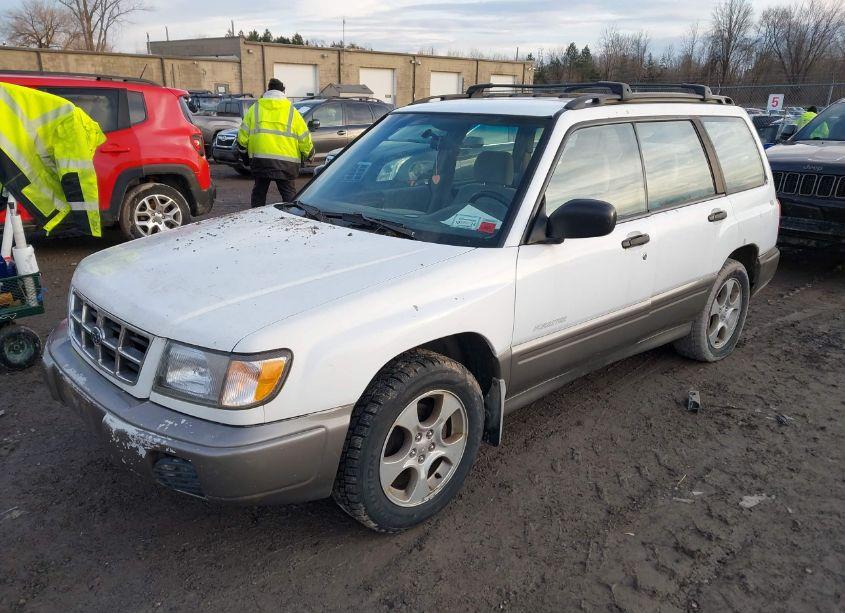 Photo 2 of 1999 Subaru Forester S (VIN JF1SF6555XG730153)