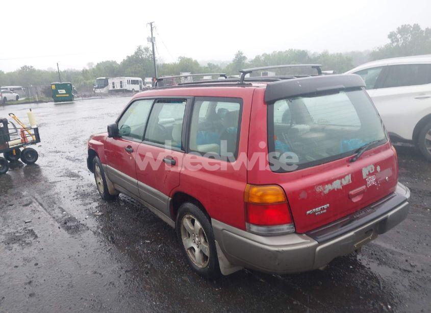 Photo 3 of 2000 Subaru Forester S (VIN JF1SF6557YG702484)