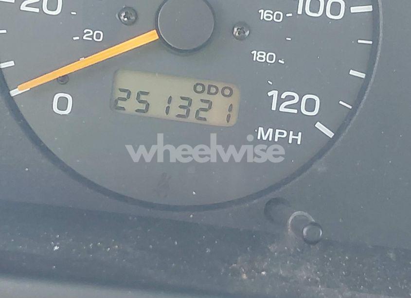 Photo 7 of 2000 Subaru Forester S (VIN JF1SF6559YH717739)