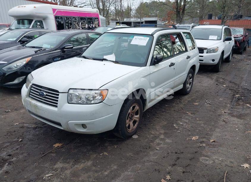 Photo 2 of 2007 Subaru Forester 2.5X (VIN JF1SG63607H738308)