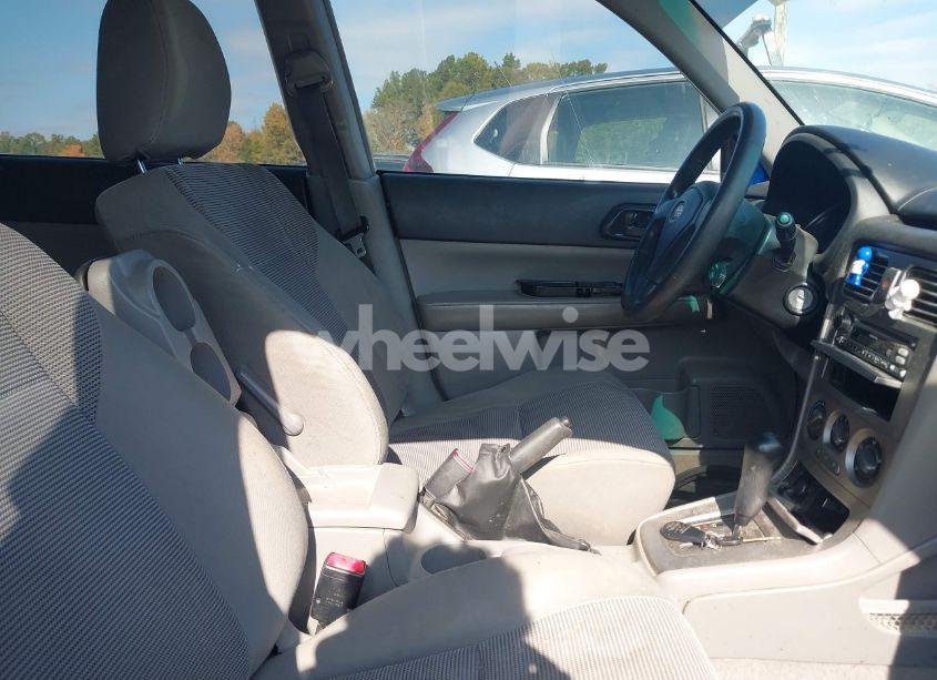 Photo 5 of 2007 Subaru Forester 2.5X (VIN JF1SG63607H747137)