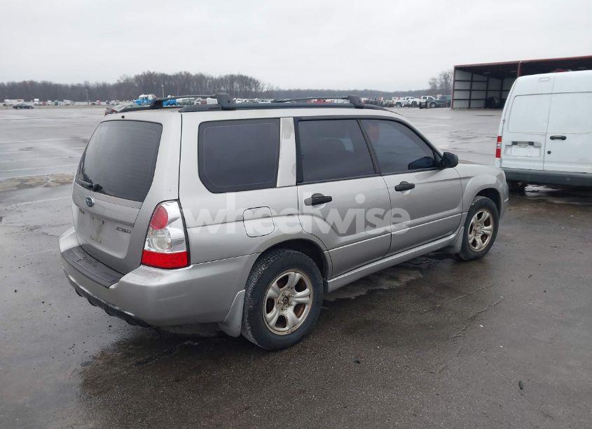 Photo 4 of 2006 Subaru Forester 2.5X (VIN JF1SG63616H702786)