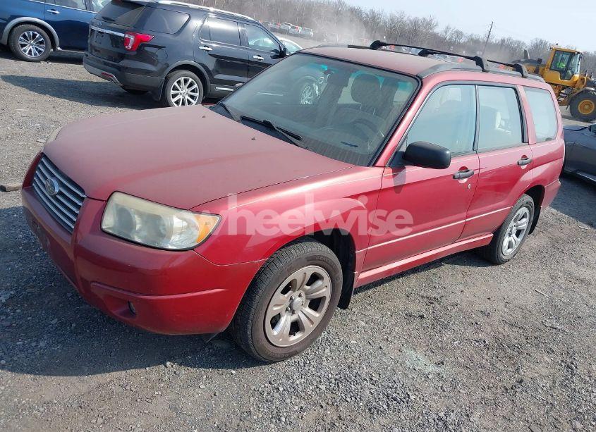 Photo 2 of 2007 Subaru Forester 2.5X (VIN JF1SG63617H728936)