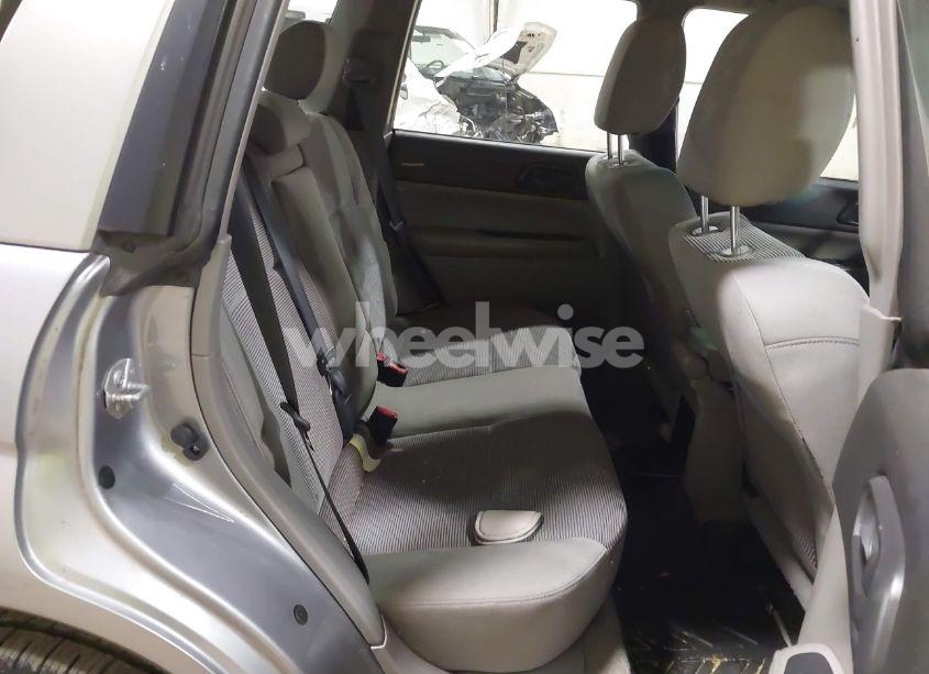 Photo 8 of 2008 Subaru Forester 2.5X (VIN JF1SG63618H701074)