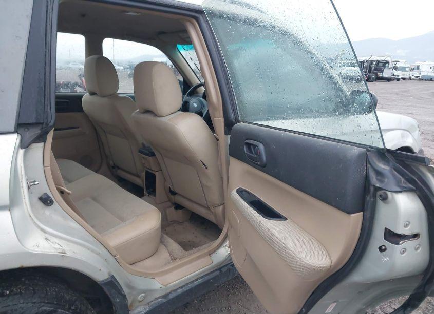 Photo 8 of 2005 Subaru Forester 2.5X (VIN JF1SG63625H726450)