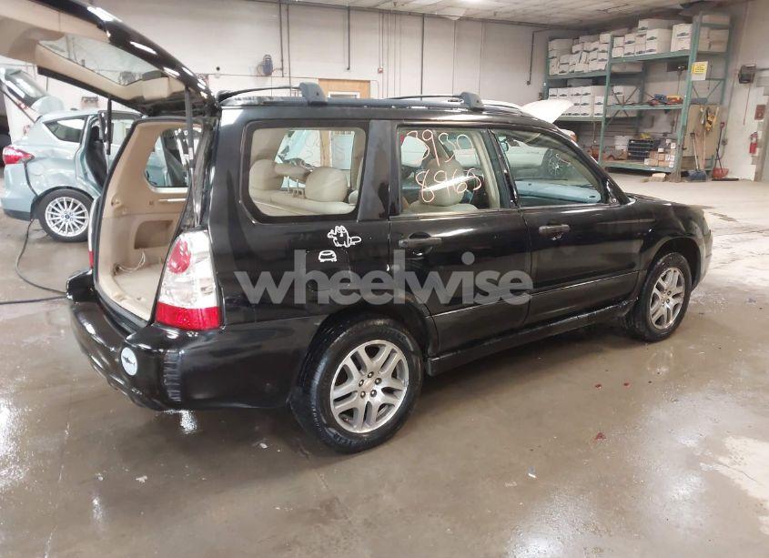Photo 4 of 2006 Subaru Forester 2.5X (VIN JF1SG63626H712856)