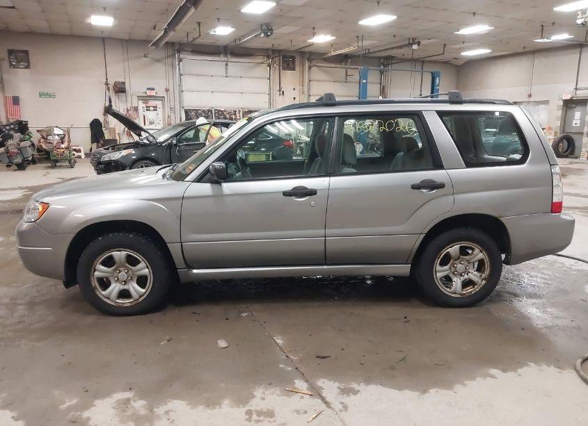 Photo 12 of 2007 Subaru Forester 2.5X (VIN JF1SG63627H740173)