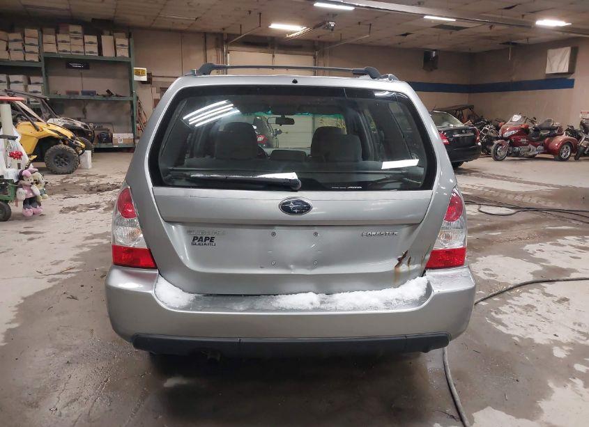 Photo 15 of 2007 Subaru Forester 2.5X (VIN JF1SG63627H740173)