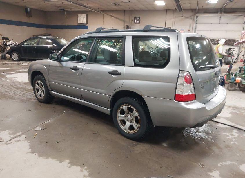 Photo 3 of 2007 Subaru Forester 2.5X (VIN JF1SG63627H740173)
