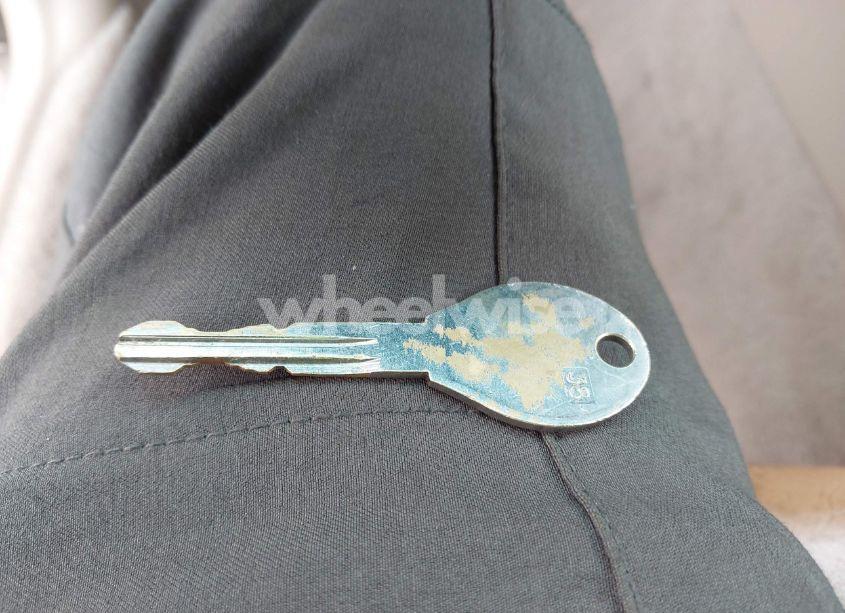 Photo 11 of 2008 Subaru Forester 2.5X (VIN JF1SG63638H706096)