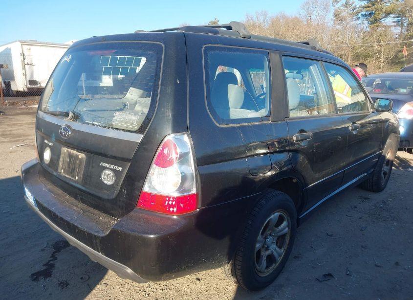 Photo 4 of 2007 Subaru Forester 2.5X (VIN JF1SG63647H747710)