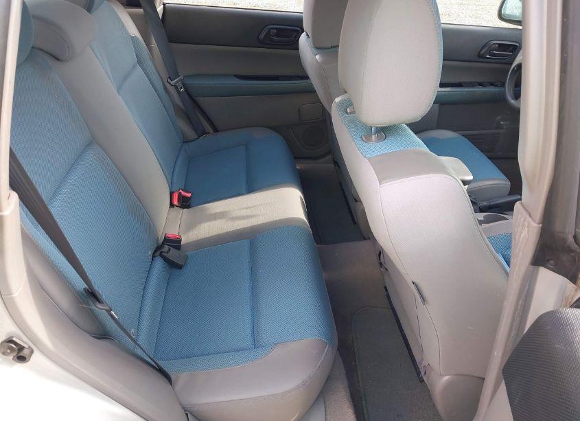 Photo 8 of 2005 Subaru Forester 2.5X (VIN JF1SG63655H753366)