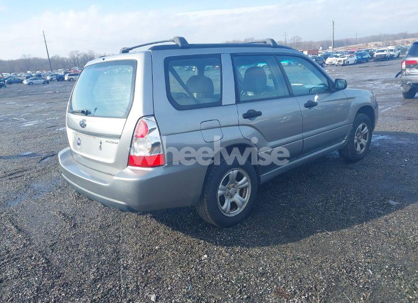 Photo 4 of 2007 Subaru Forester 2.5X (VIN JF1SG63657H725960)