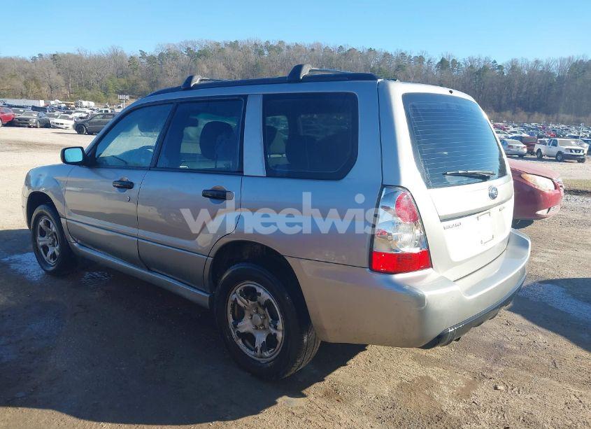 Photo 3 of 2007 Subaru Forester 2.5X (VIN JF1SG63657H737946)