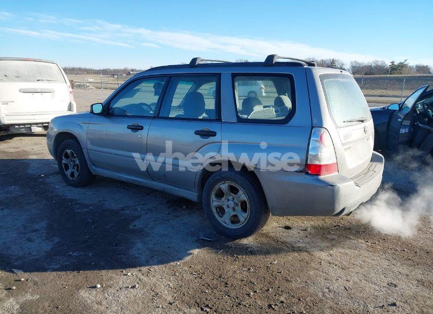 Photo 3 of 2007 Subaru Forester 2.5X (VIN JF1SG63657H742869)
